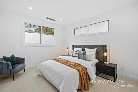 Property photo of 20 Naughton Grove Blackburn VIC 3130