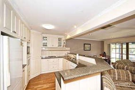 Property photo of 9 Coolabah Drive Eltham VIC 3095