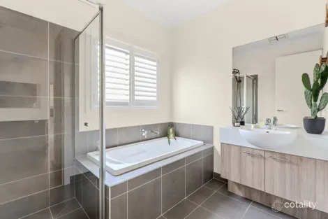 Property photo of 45 Buchanan Boulevard Armstrong Creek VIC 3217