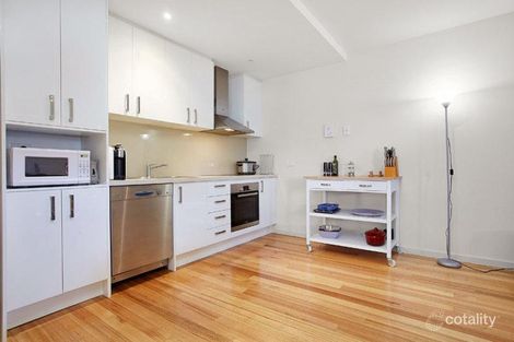Property photo of 9/13 Winifred Street Essendon VIC 3040