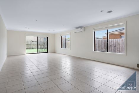 Property photo of 40 Mermaid Crescent Wyndham Vale VIC 3024