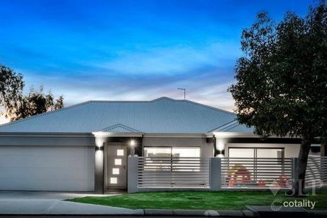 Property photo of 4/4A-C Hewett Way Balga WA 6061