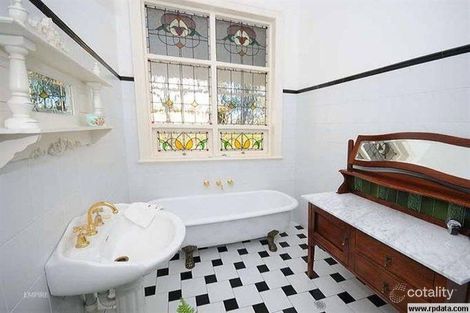 Property photo of 27 Staton Road East Fremantle WA 6158