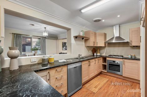 Property photo of 1 Boronia Drive Glen Waverley VIC 3150