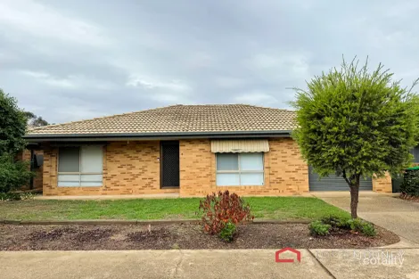 4/3 Leena Pl, Wagga Wagga, NSW 2650