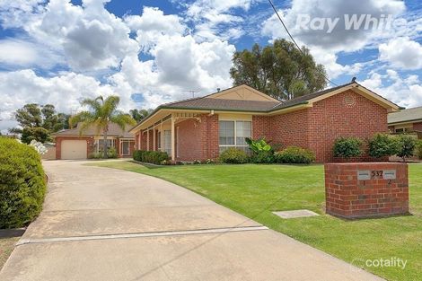 1/537 Margaret Pl, Lavington, NSW 2641