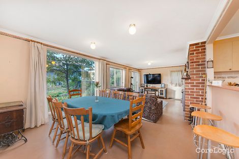 Property photo of 27 Eucalypt Rise Jerrabomberra NSW 2619