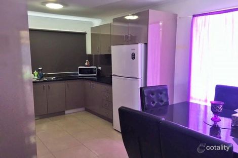 Property photo of 1/139 Rokewood Crescent Meadow Heights VIC 3048