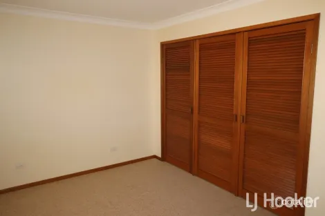 Property photo of 36 Sapphire Street Inverell NSW 2360