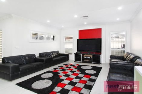 Property photo of 14 Firetail Grove Plumpton NSW 2761