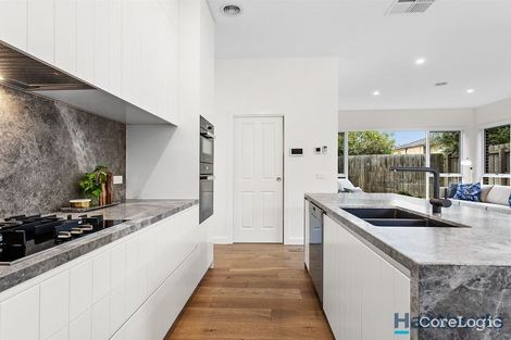 Property photo of 2/9 Hunter Street Glen Waverley VIC 3150