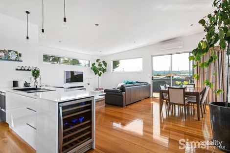 Property photo of 2/10 Davista Drive Norwood TAS 7250