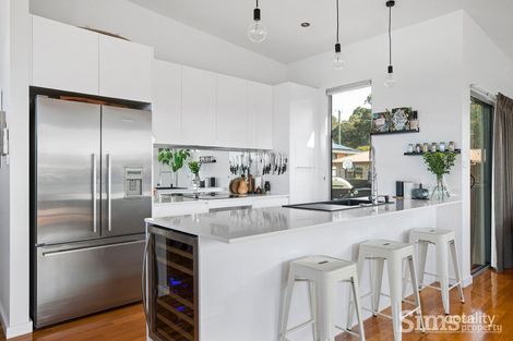 Property photo of 2/10 Davista Drive Norwood TAS 7250