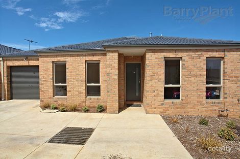 12/4 Black Knight Way, Kurunjang, VIC 3337