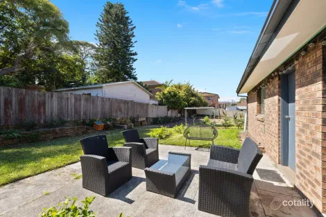 Property photo of 13 Pine Avenue Brookvale NSW 2100