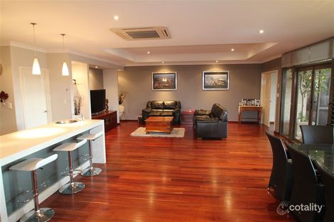 Property photo of 14 Gascoyne Circle Millbridge WA 6232