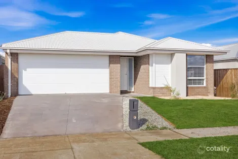 27 Aristides Cres, Thornhill Park, VIC 3335