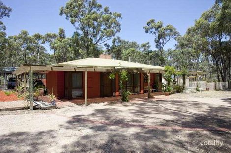 94 Binks Rd, Junortoun, VIC 3551
