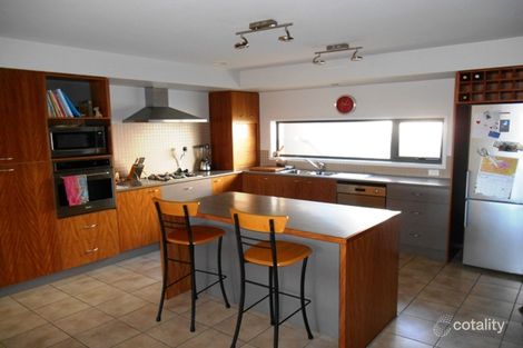 93 Barton St, West Wodonga, VIC 3690