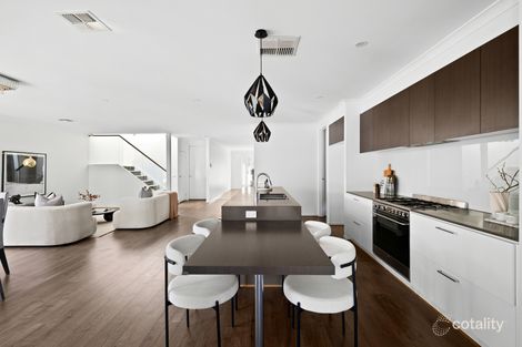 Property photo of 32 Tyers Lane Keysborough VIC 3173
