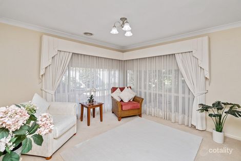 Property photo of 14 Raeburn Crescent Lake Albert NSW 2650