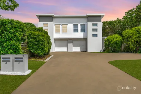 Property photo of 2/13 Firefly Crescent Ooralea QLD 4740