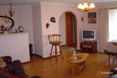 Property photo of 7 Petrel Close Seaford Rise SA 5169
