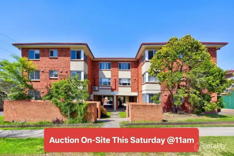 Property photo of 4/4-6 Unara Street Campsie NSW 2194