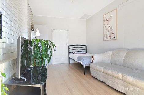 Property photo of 29 Storey Road Kallangur QLD 4503