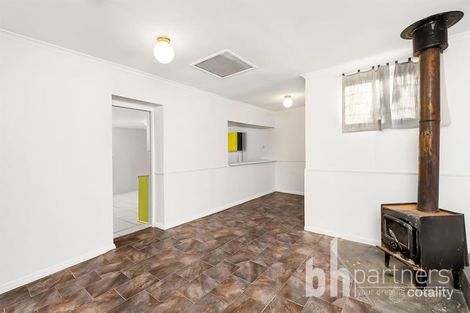 Property photo of 6 Victoria Terrace Williamstown SA 5351