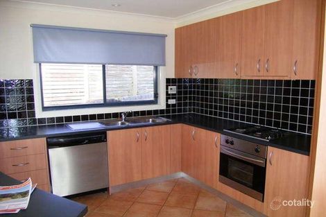 Property photo of 14 Robinia Place Jerrabomberra NSW 2619