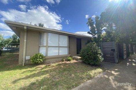 Property photo of 2 Trent Close Werribee VIC 3030