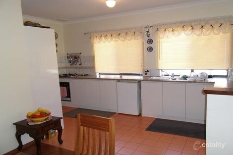 Property photo of 6 D'Vitale Loop Byford WA 6122