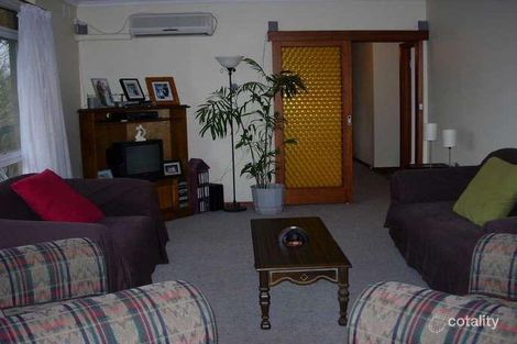 9 Rokewood Ave, Belair, SA 5052