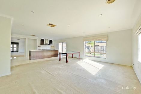 Property photo of 5 Dalmuir Boulevard Deer Park VIC 3023