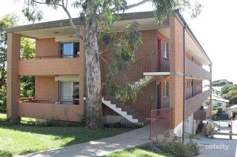 Property photo of 1/143 Brighton Road Sandgate QLD 4017