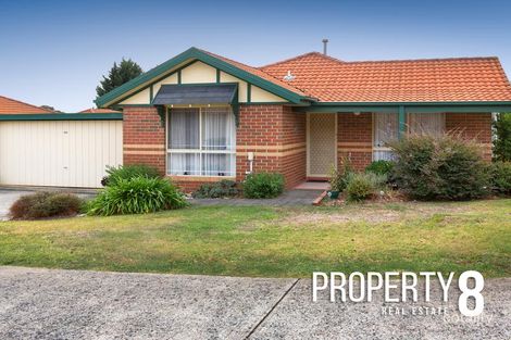 Property photo of 24/8 Monteith Crescent Endeavour Hills VIC 3802