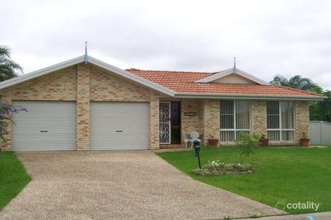 3 Bracken Cl, Cameron Park, NSW 2285