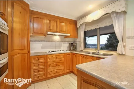 Property photo of 9 Edward Road Chirnside Park VIC 3116