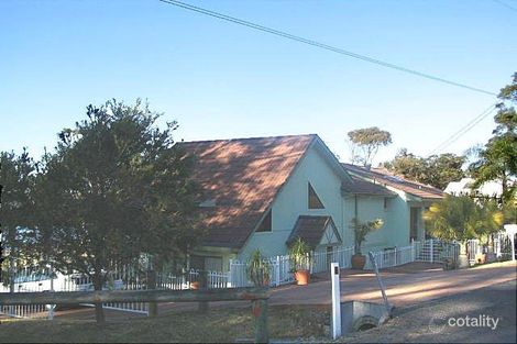 Property photo of 2 Noamunga Crescent Gwandalan NSW 2259