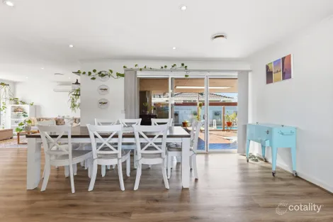 Property photo of 2 Rhine Street Werribee VIC 3030