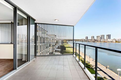 Property photo of 402/23 The Promenade Wentworth Point NSW 2127