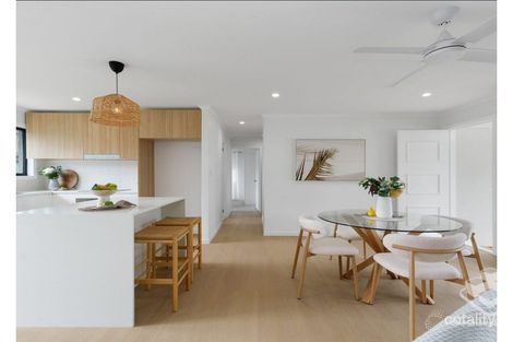 38 Surman St E, Birkdale, QLD 4159
