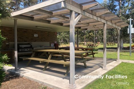 Property photo of 18 Franklin Drive Lake Munmorah NSW 2259