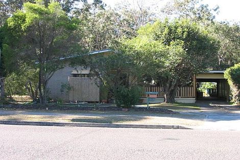 5 Sunrise Ave, Budgewoi, NSW 2262
