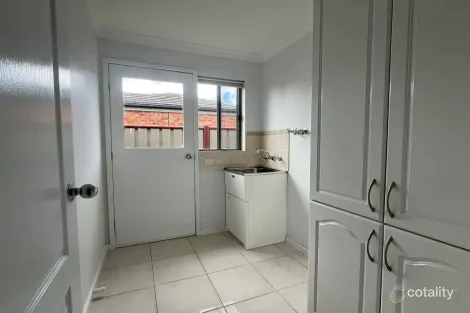 Property photo of 12 Albert Street Carisbrook VIC 3464
