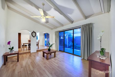 4/26 Andrew St, Scarborough, WA 6019