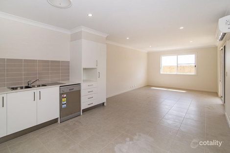 Property photo of 57 Sanctuary Drive Cranley QLD 4350