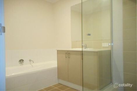 Property photo of 4 Vamoose Way Meadow Springs WA 6210