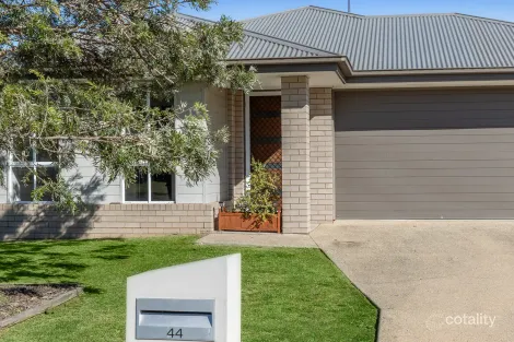 Property photo of 44 Ferguson Road Westbrook QLD 4350